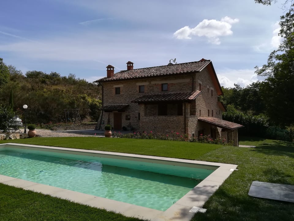 CASALE MORGANA BRANCIALINO PIEVE SANTO STEFANO